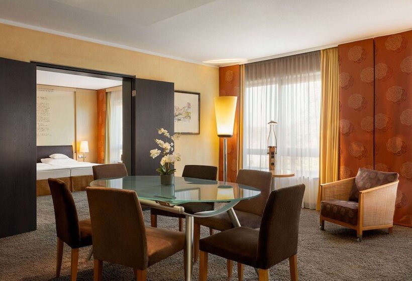 סוויטה, Vienna House By Wyndham Remarque Osnabrück