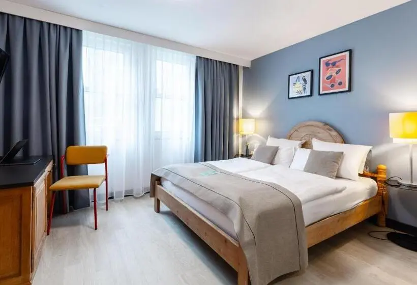 اتاق استاندارد با تخت بزرگ, Garner Hotel Dusseldorf - Main Station by IHG