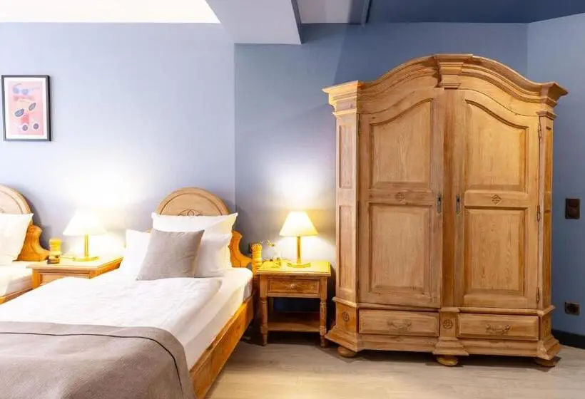 اتاق استاندارد سه نفره, Garner Hotel Dusseldorf - Main Station by IHG