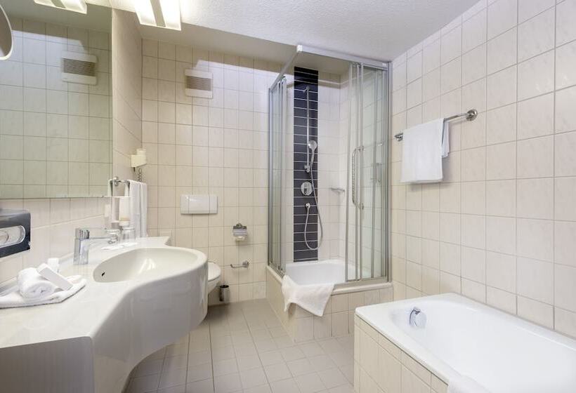 سوییت جونیور, B&B HOTEL Rastatt