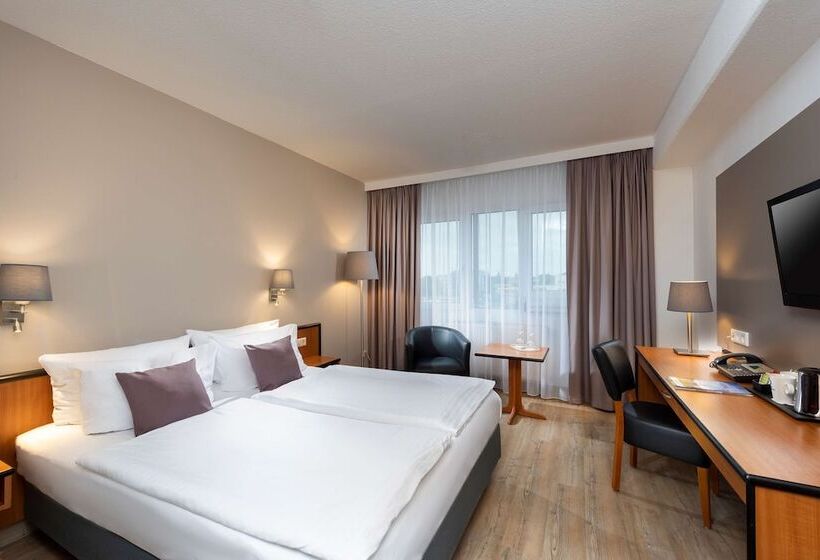 سوییت جونیور, B&B HOTEL Rastatt