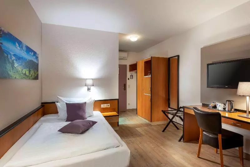 اتاق استاندارد یک نفره, B&B HOTEL Rastatt