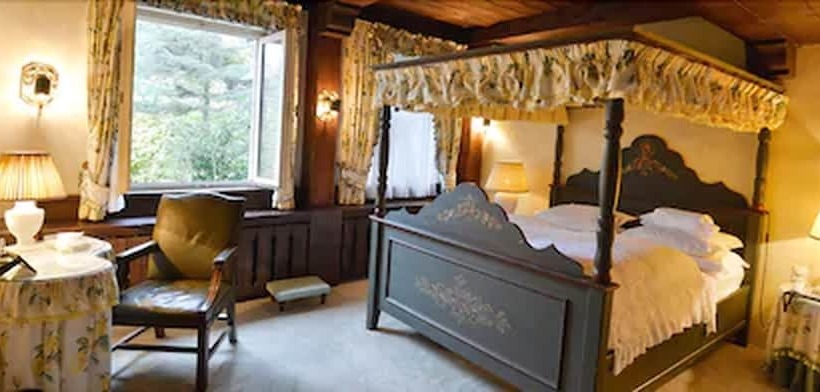 جناح, Die Hirschgasse Heidelberg