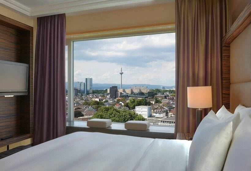 펜트하우스 스위트, Hilton Frankfurt City Centre