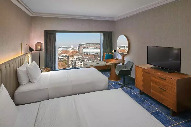 اتاق استاندارد, Hilton Frankfurt City Centre