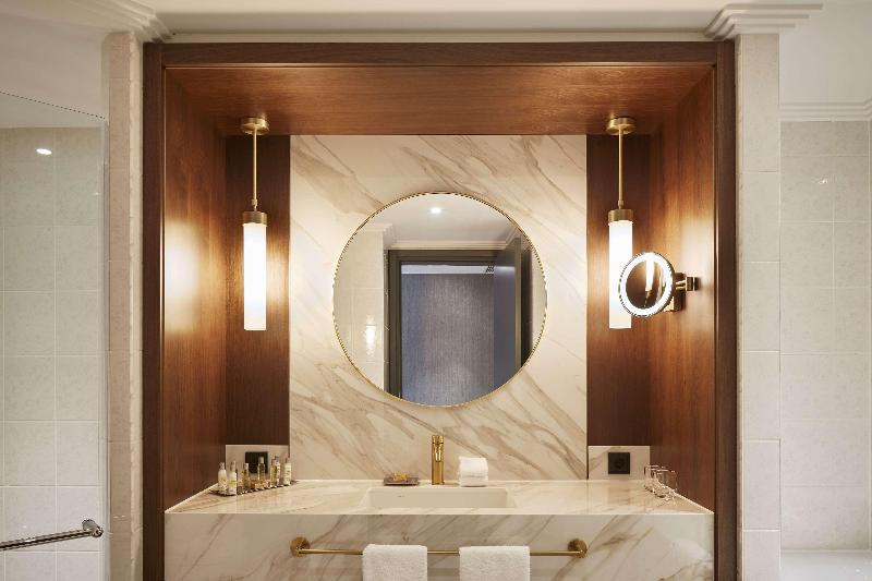 스탠다드 룸, Hilton Frankfurt City Centre