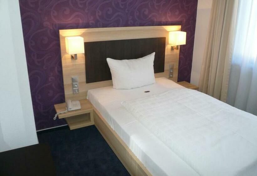 اتاق استاندارد یک نفره, Kaiserhof