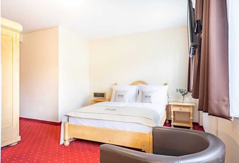 غرفة قياسية فردية سرير مزدوج, Madison