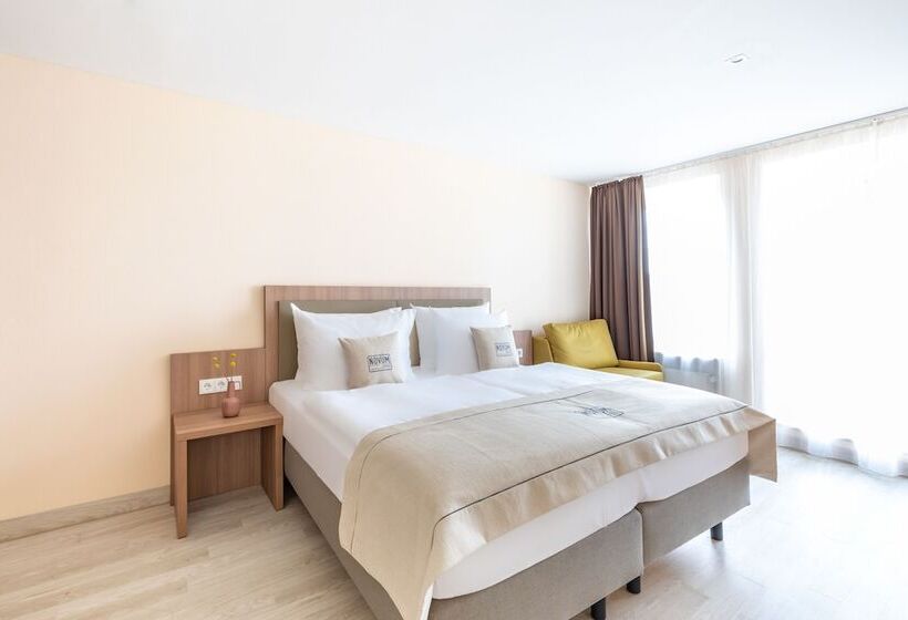 غرفة كومفورت, Madison