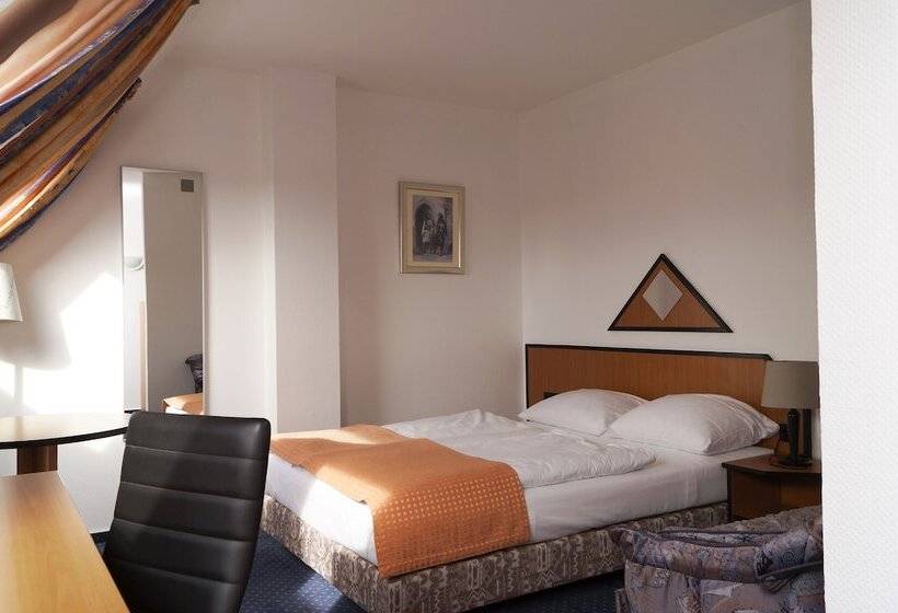 Номер Стандарт, Trip Inn Kongresshotel Frankfurt Rodgau