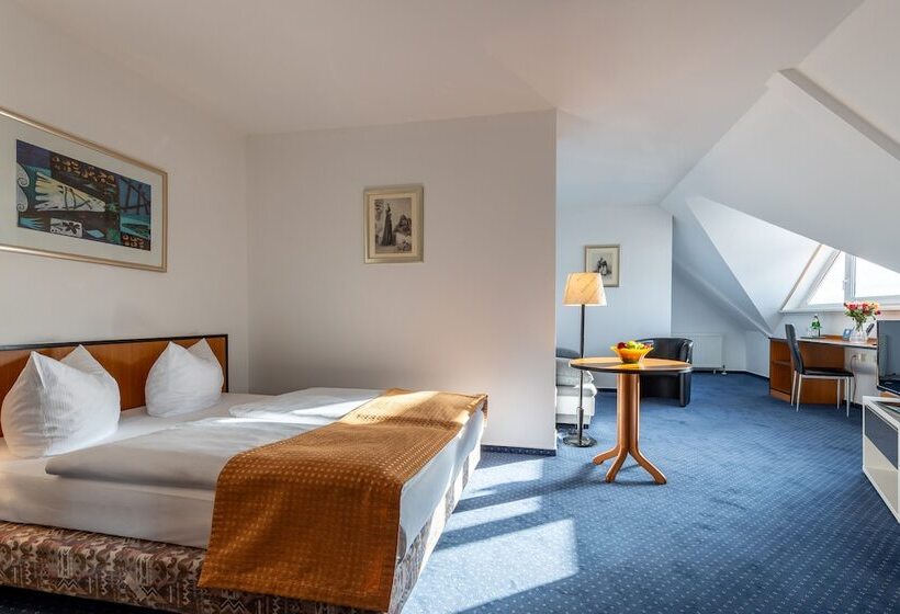 Полулюкс, Trip Inn Kongresshotel Frankfurt Rodgau