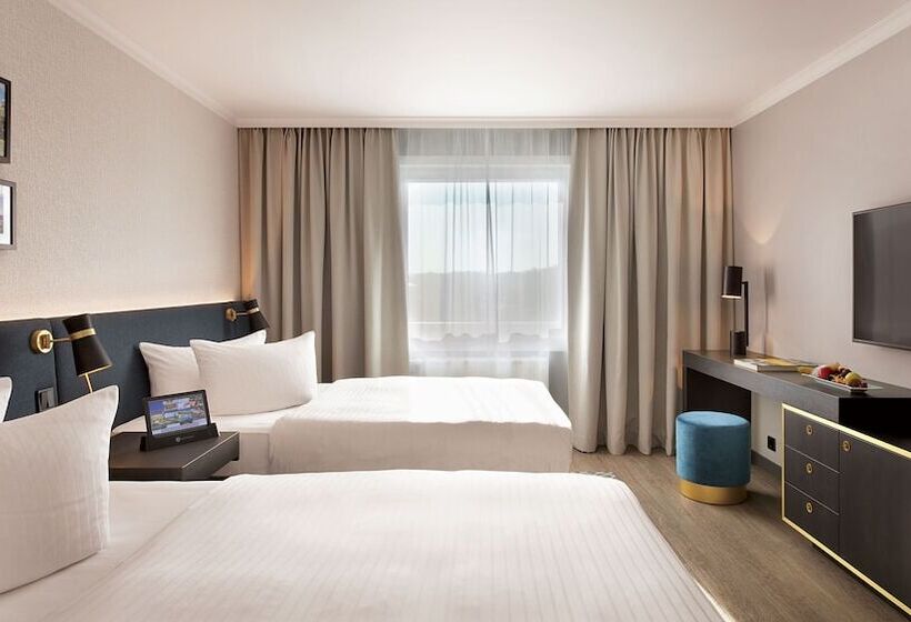 סוויטה משפחתית 2 חדרי שינה, Bilderberg Bellevue Hotel Dresden