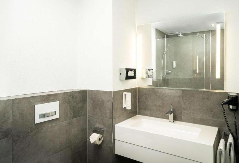 Номер Стандарт, Elaya Hotel Hannover City