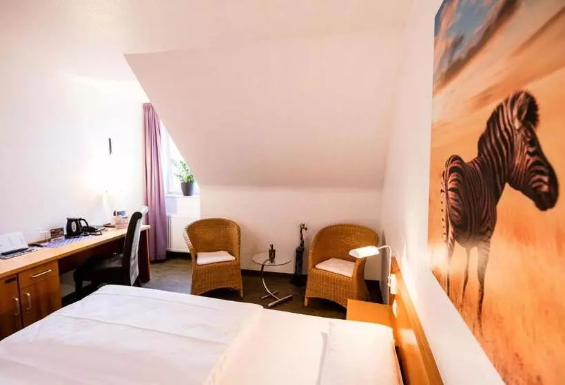 Standard-huone, Hogh Hotel Heilbronn