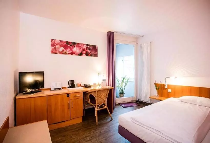 Standard Yhden Hengen Huone, Hogh Hotel Heilbronn