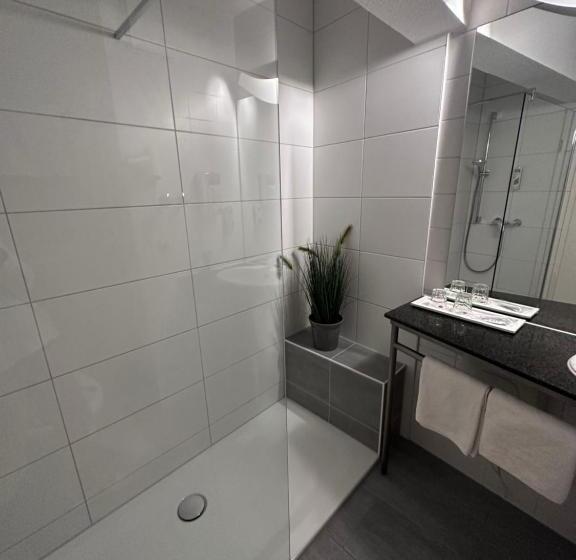 스탠다드 트리플 룸, Hogh Hotel Heilbronn