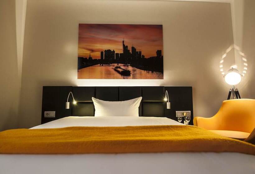 اتاق راحتی یک تخته, Turm