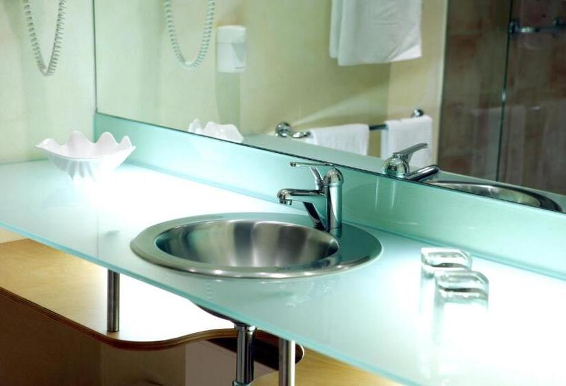 Standard Room, Watthalden