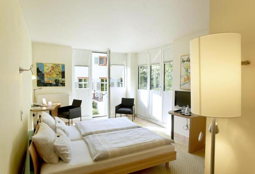 Comfort Room, Watthalden