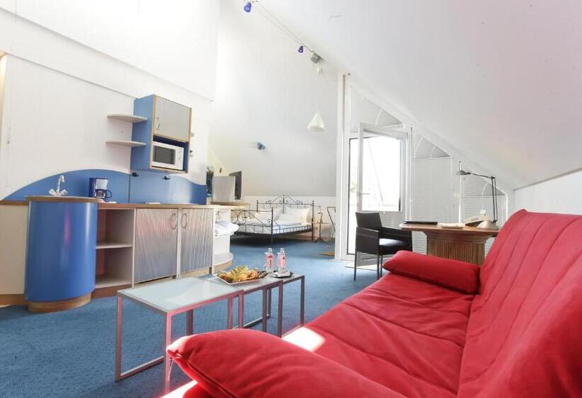 Standard Quadruple Room, Watthalden