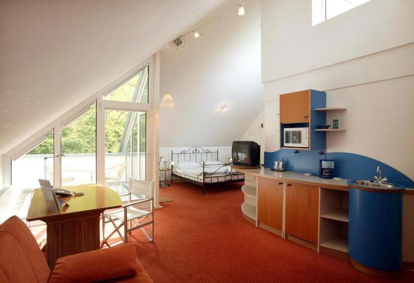 Standard Quadruple Room, Watthalden