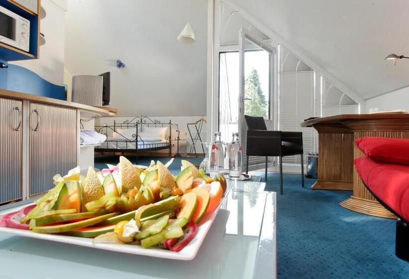 Standard Quadruple Room, Watthalden