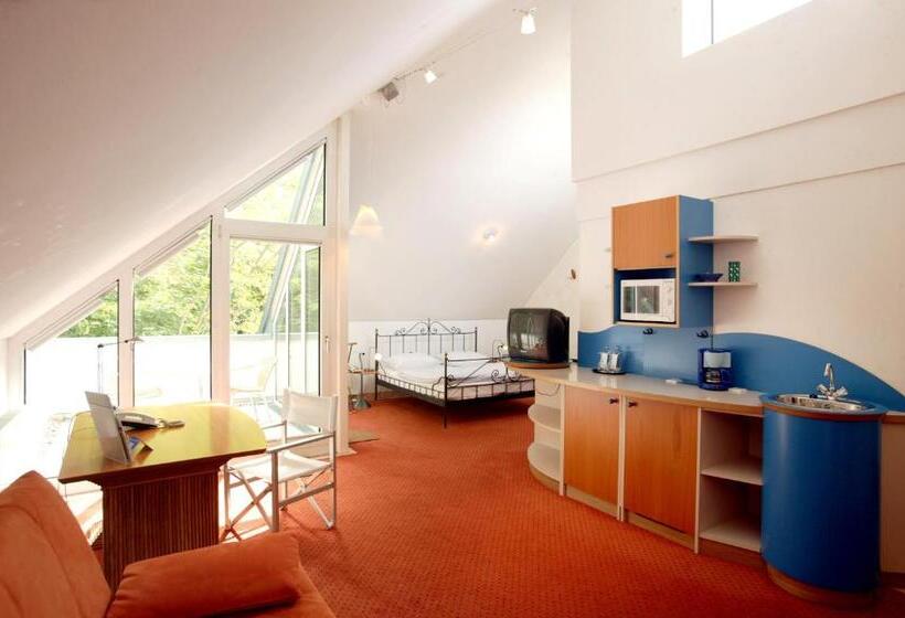 Standard Quadruple Room, Watthalden