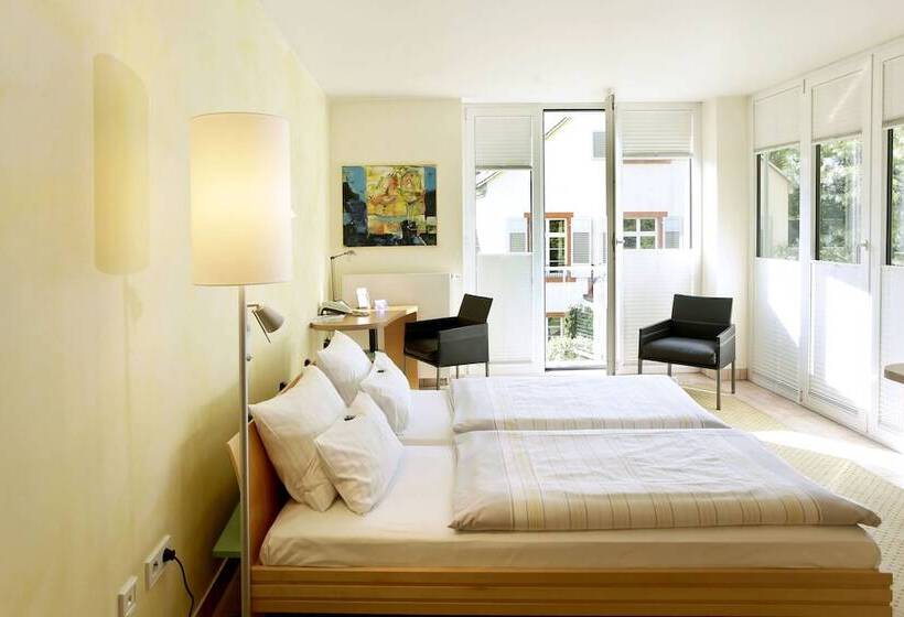 Comfort Room, Watthalden