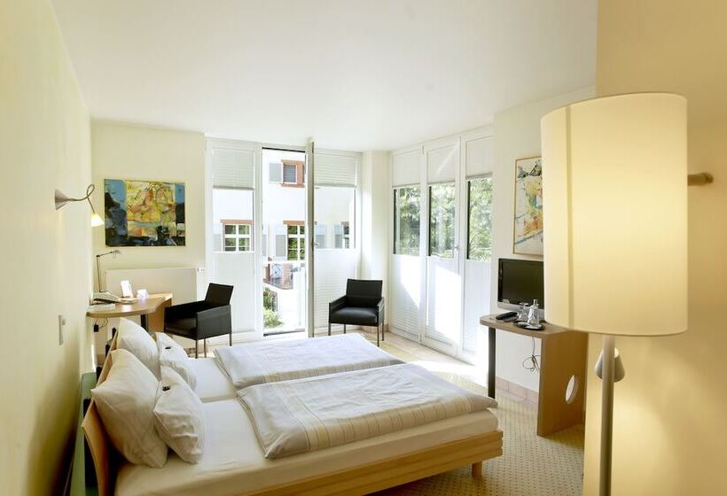 Comfort Room, Watthalden