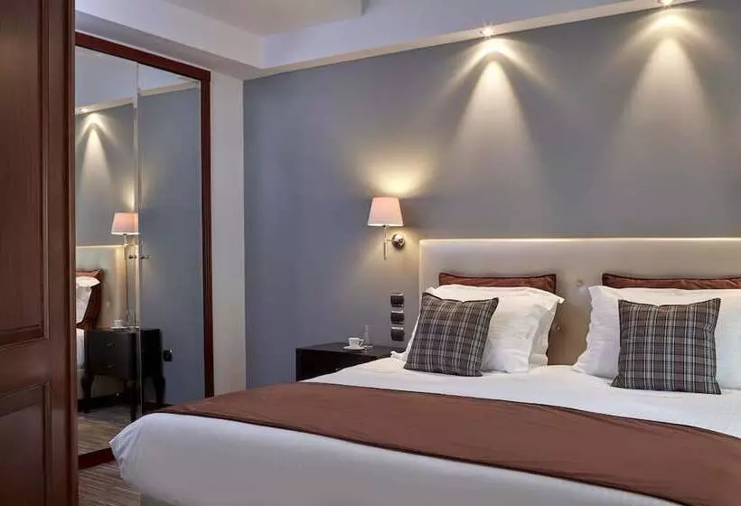 سوییت اجرایی, Ava Hotel And Suites