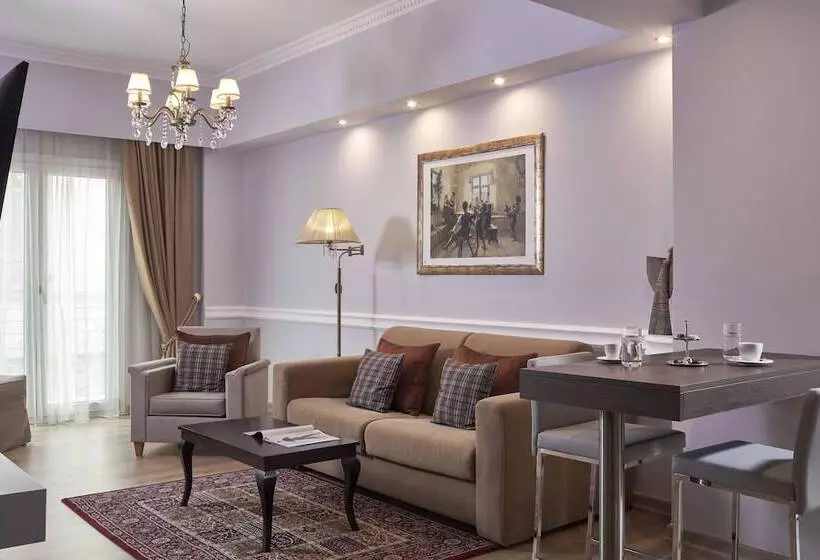 سوییت اجرایی, Ava Hotel And Suites