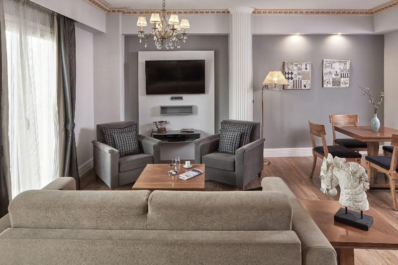 套房, Ava Hotel And Suites