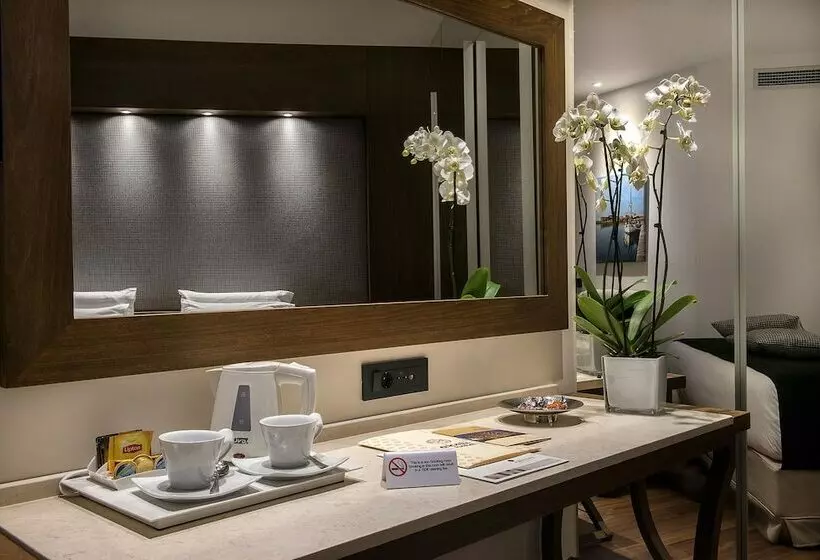 Junior Suite, Civitel Akali