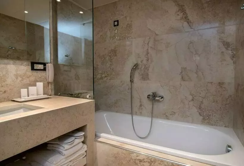 Superior Suite, Civitel Akali