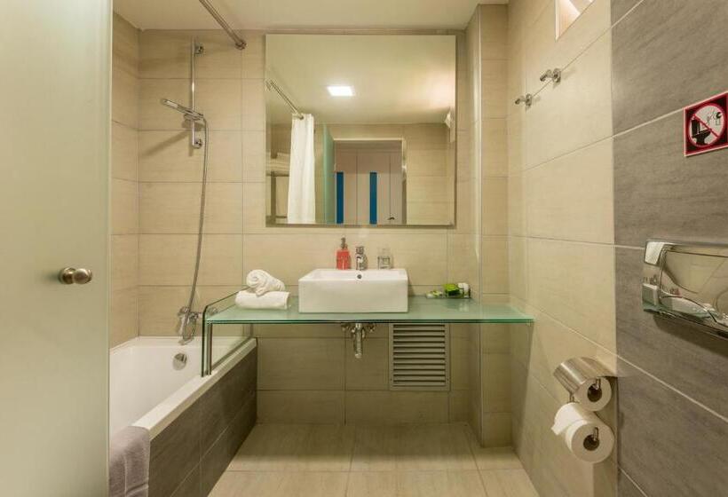 ファミリールーム, Sandy Beach