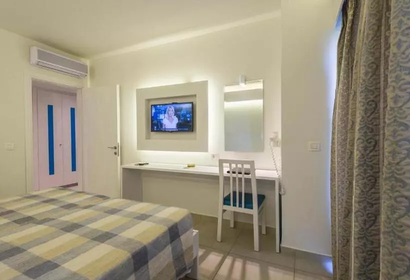 Quarto Familiar, Sandy Beach