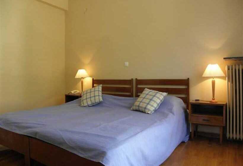 Номер Economy, Theoxenia