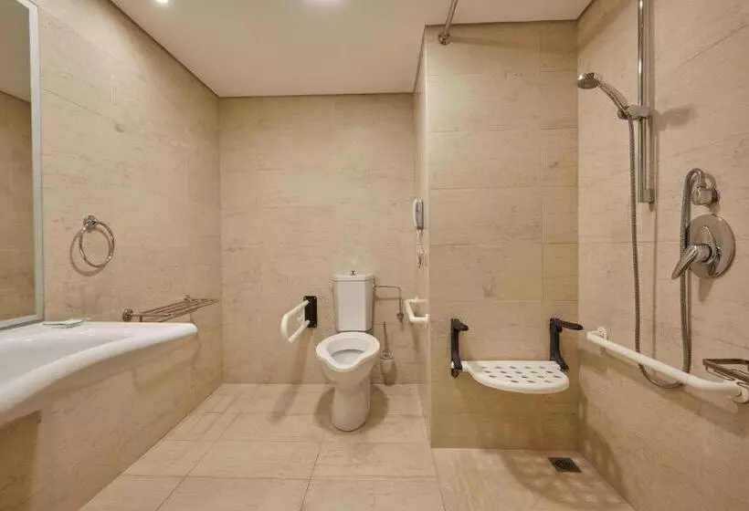اتاق کلاسیک با تخت دونفره, Sheraton Rhodes Resort