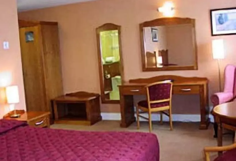 スタンダードルーム, Hillgrove Hotel, Leisure & Spa