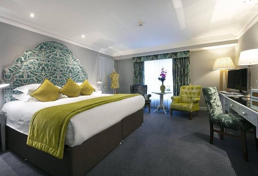 디럭스 룸, Brooks