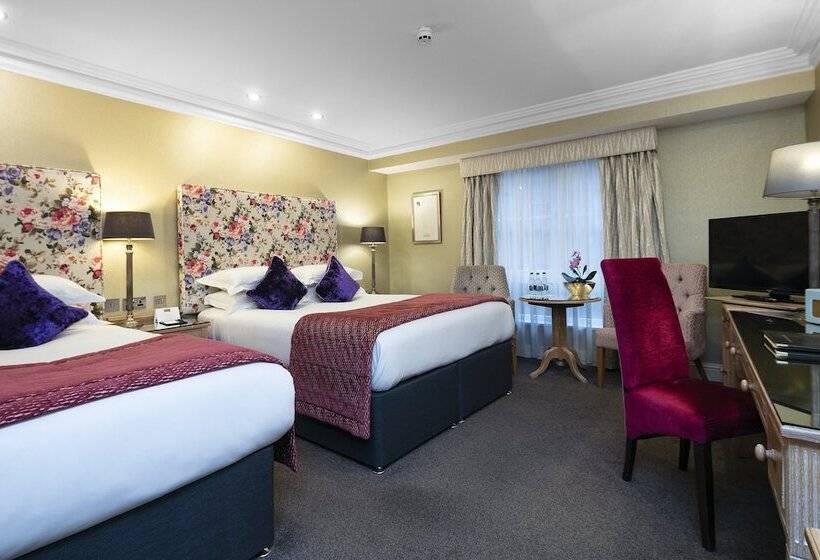 디럭스 룸, Brooks