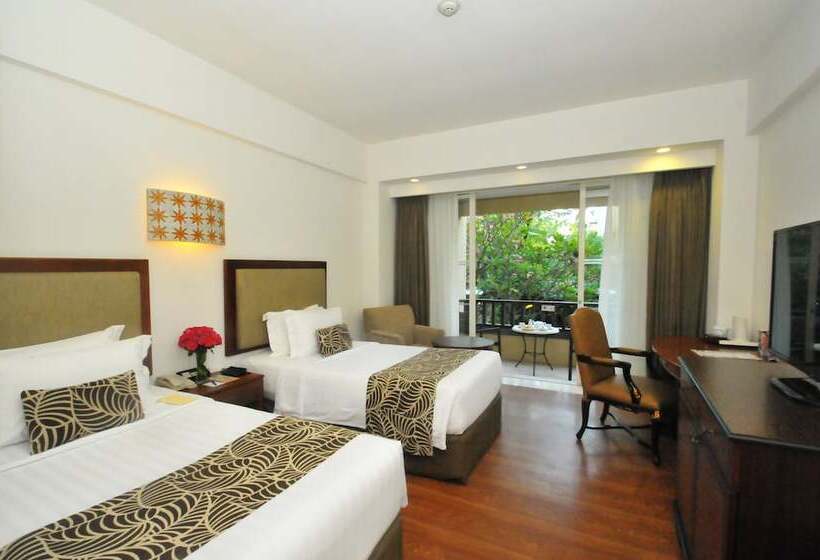 풀장 전망 디럭스 룸, Kuta Paradiso