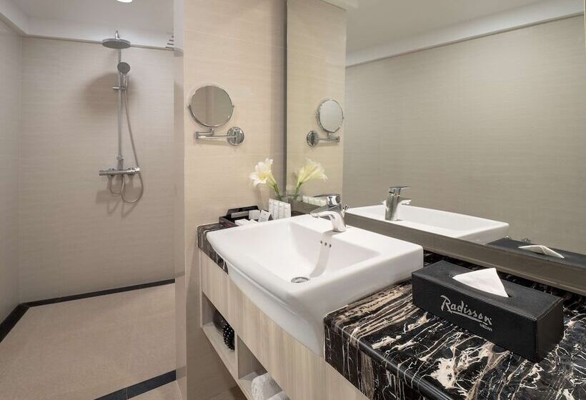 סוויטת ג'וניור, Radisson Medan