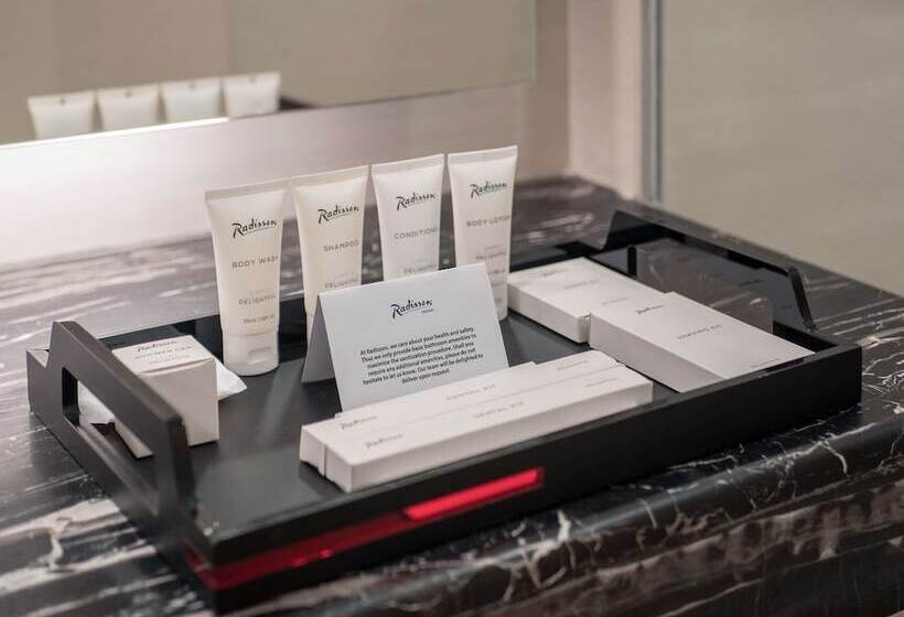 סוויטה, Radisson Medan