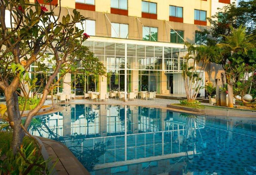 Pokój Club, Santika Premiere Slipi Jakarta