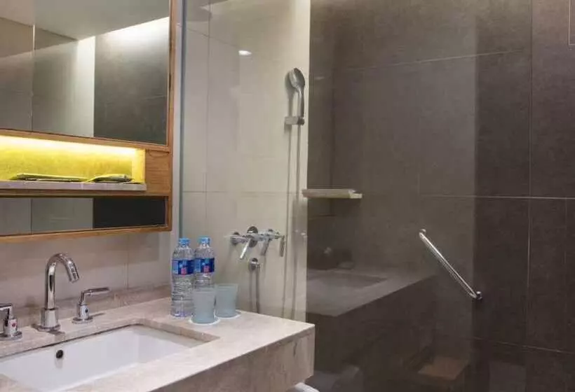 سوییت لوکس, Santika Premiere Slipi Jakarta