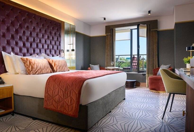 اتاق لوکس, The Fitzwilliam