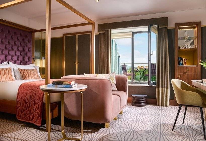 اتاق لوکس, The Fitzwilliam