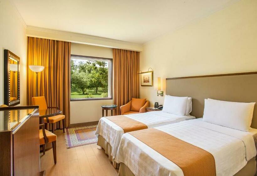 Chambre Deluxe Vue Jardin, Trident Agra
