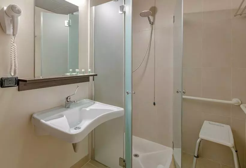 اتاق استاندارد برای معلولان, B&b Hotel Firenze City Center